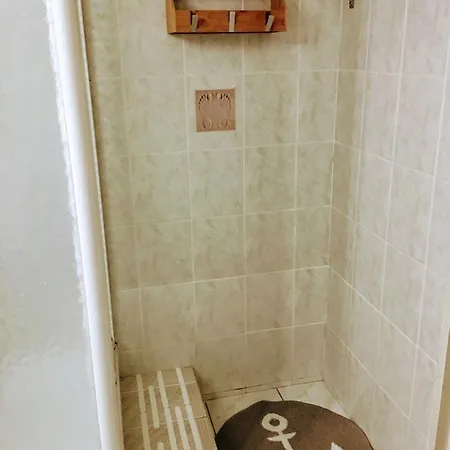 Set In Apartman Sète